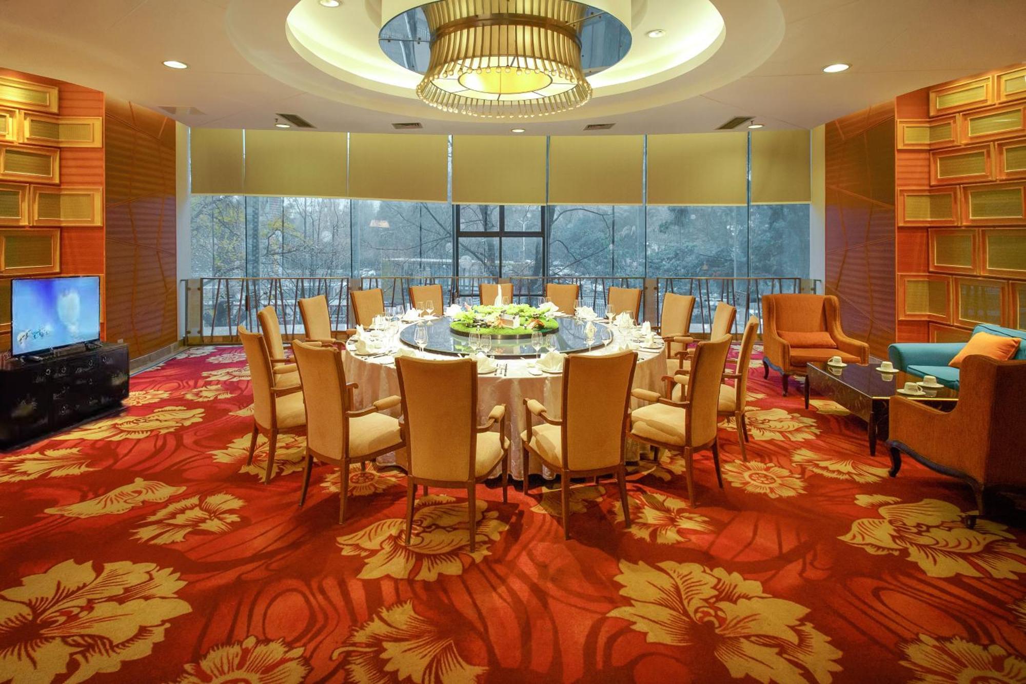 Holiday Inn Chengdu Century City-Westtower מראה חיצוני תמונה
