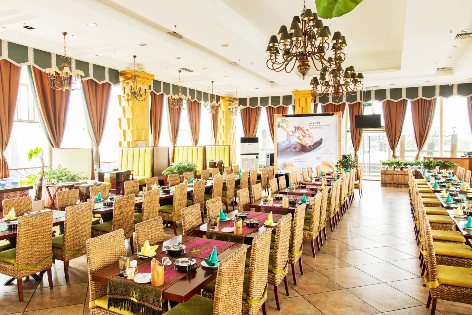 Holiday Inn Chengdu Century City-Westtower מראה חיצוני תמונה