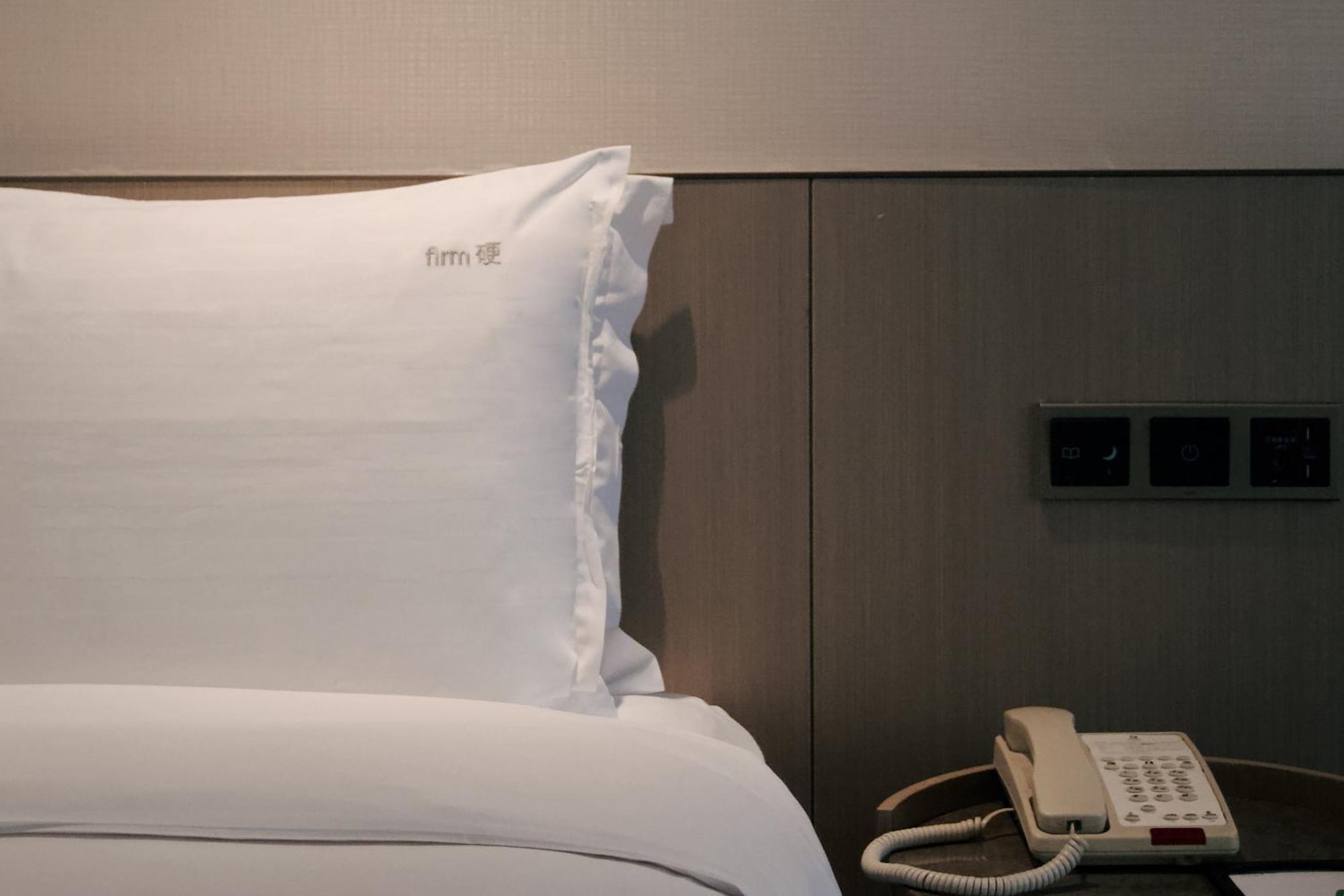 Holiday Inn Chengdu Century City-Westtower מראה חיצוני תמונה