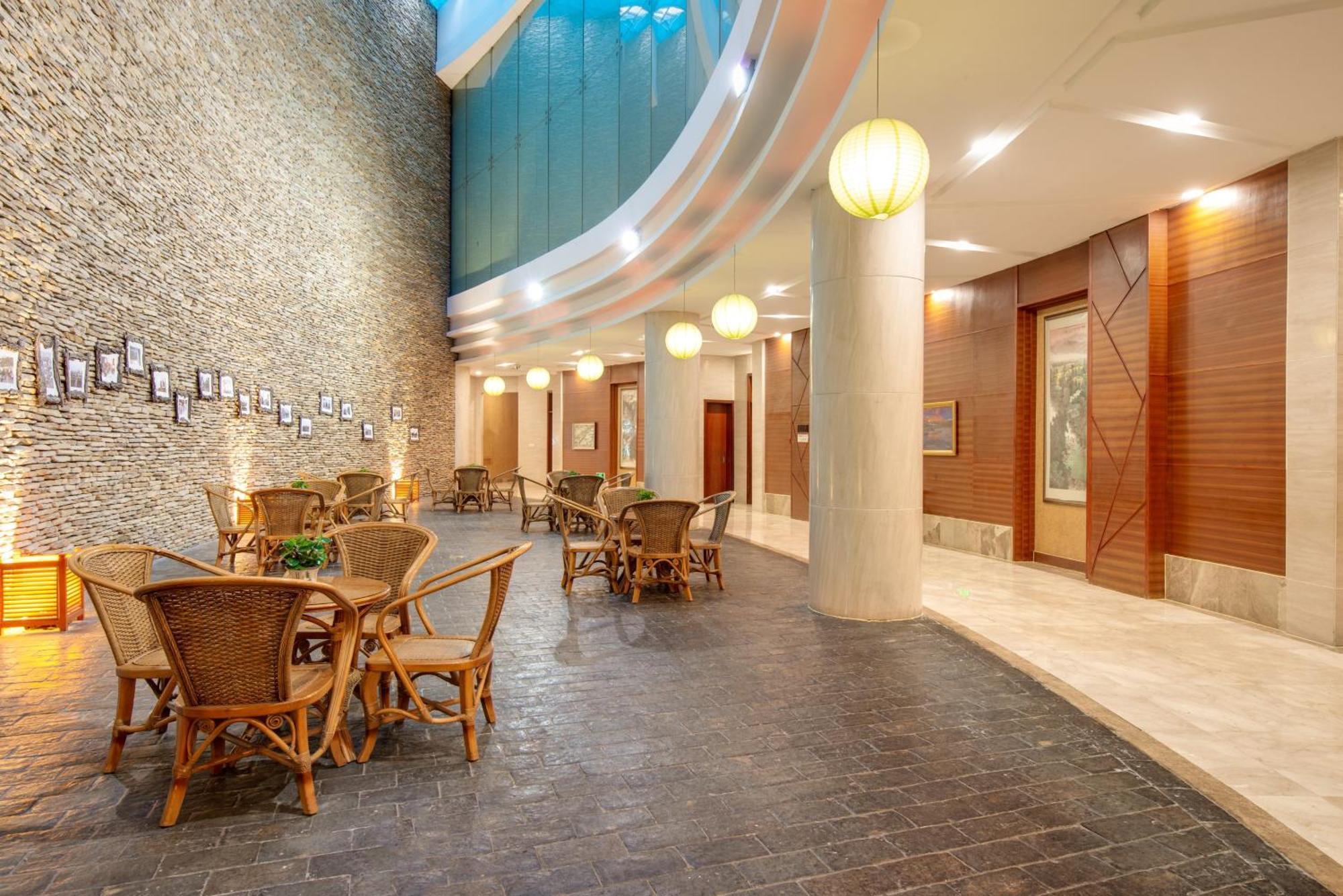 Holiday Inn Chengdu Century City-Westtower מראה חיצוני תמונה
